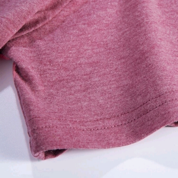 Dog and letters Graphic Tee - Picture 4 of 5